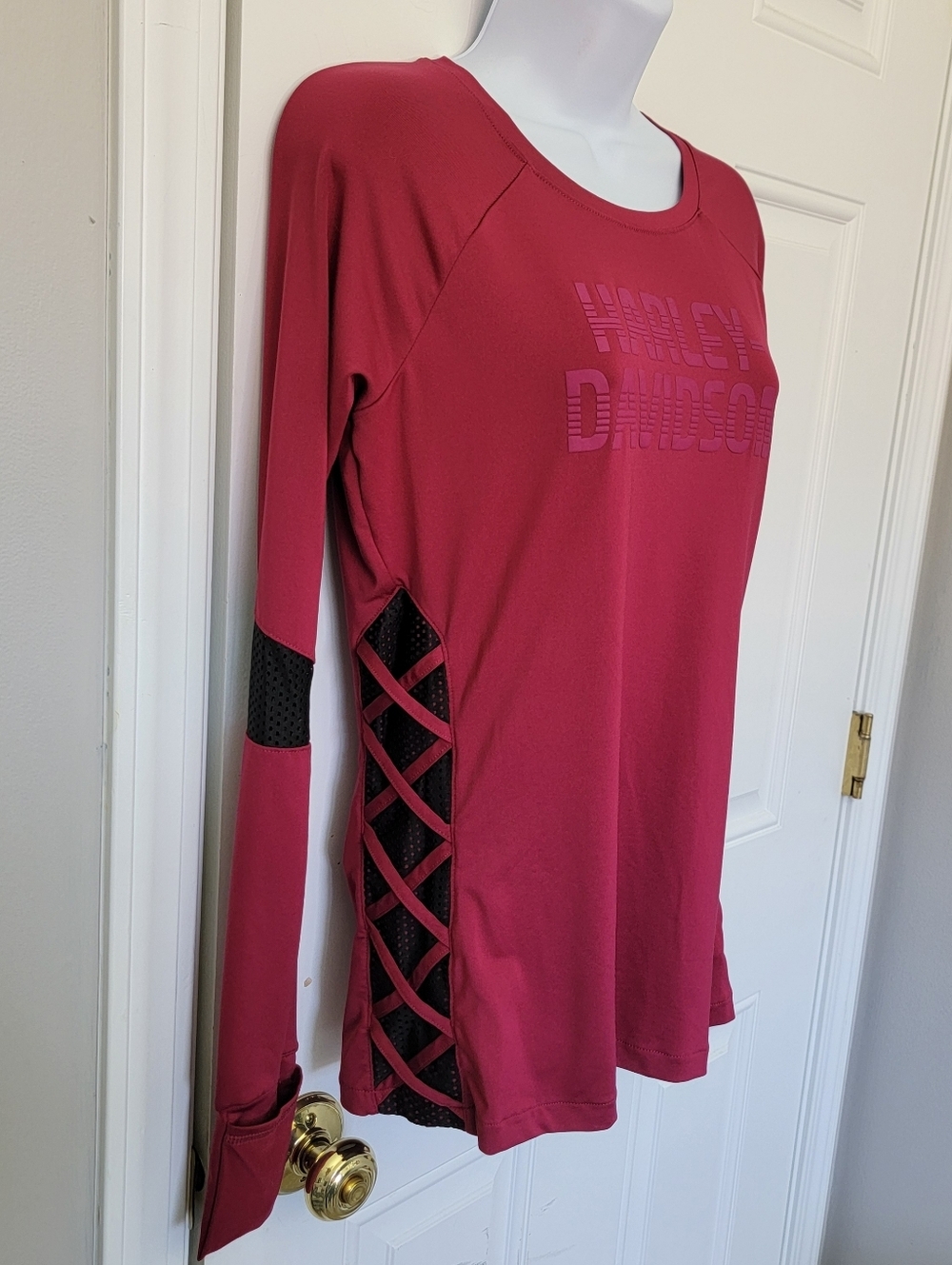 Harley Davidson Vented Cut Out Mesh Burgundy Red Pullover Long Sleeve Size Small - Picture 3 of 11